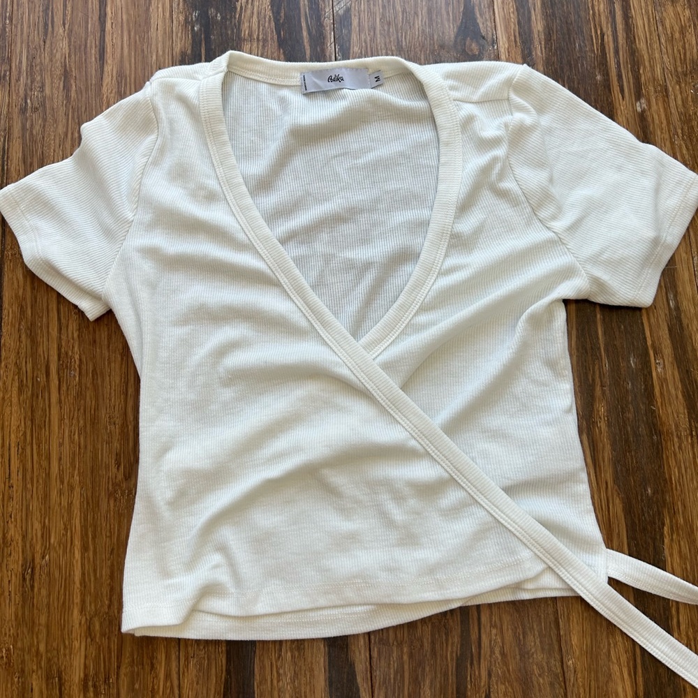 Adika White Wrap Shirt Size: S